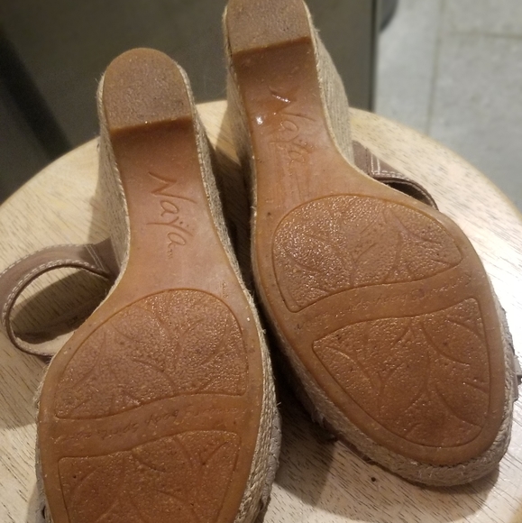 Shoes - Picture 3 of 3